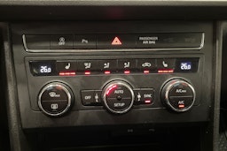 musta SEAT Leon ST 2017 kuva 22.