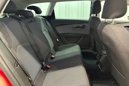 Vihreä SEAT Leon ST 2017 kuva 13.