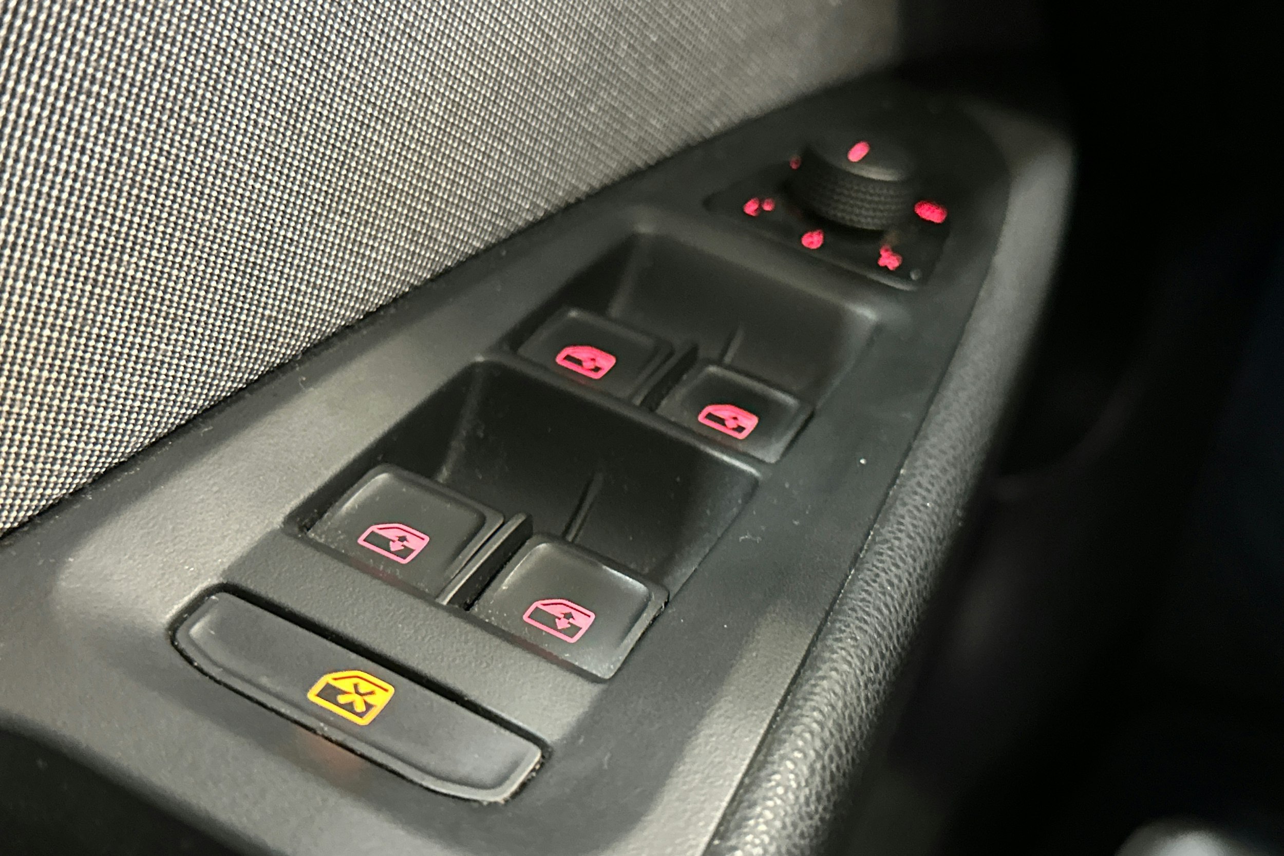 Vihreä SEAT Leon ST 2017 kuva 17.