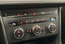 Vihreä SEAT Leon ST 2017 kuva 26.