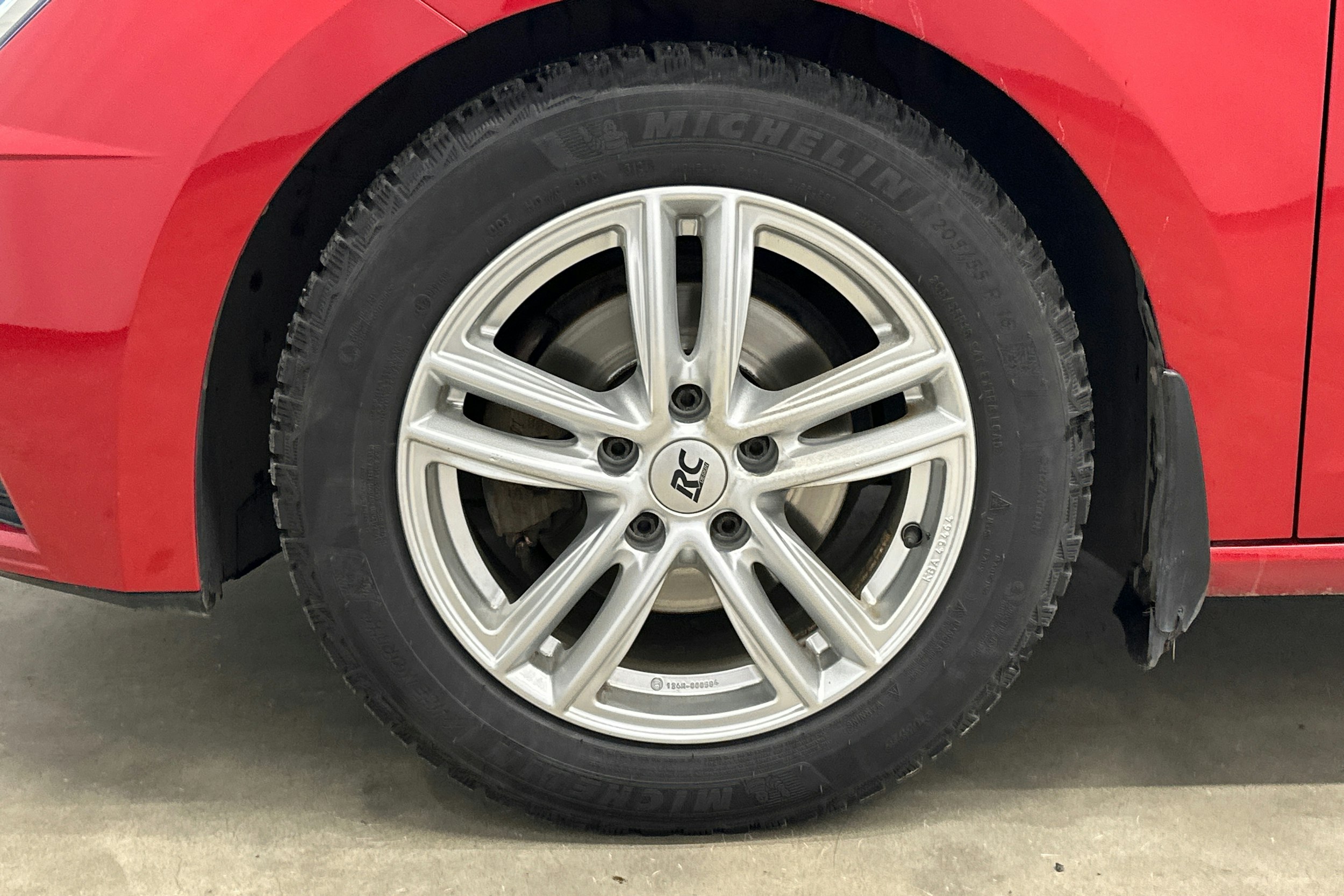 Vihreä SEAT Leon ST 2017 kuva 30.