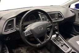 sininen SEAT Leon ST 2017 kuva 3.