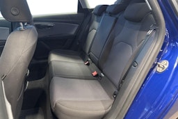 sininen SEAT Leon ST 2018 kuva 10.