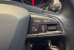 sininen SEAT Leon ST 2018 kuva 17.