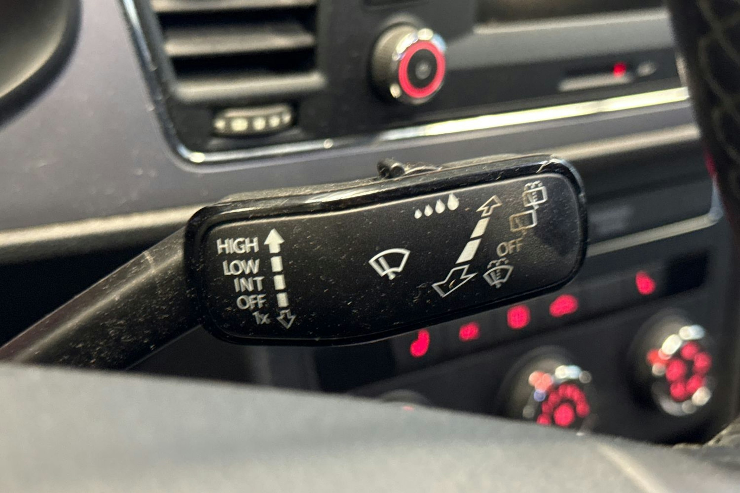 sininen SEAT Leon ST 2018 kuva 19.