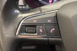 harmaa SEAT Leon ST 2018 kuva 19.