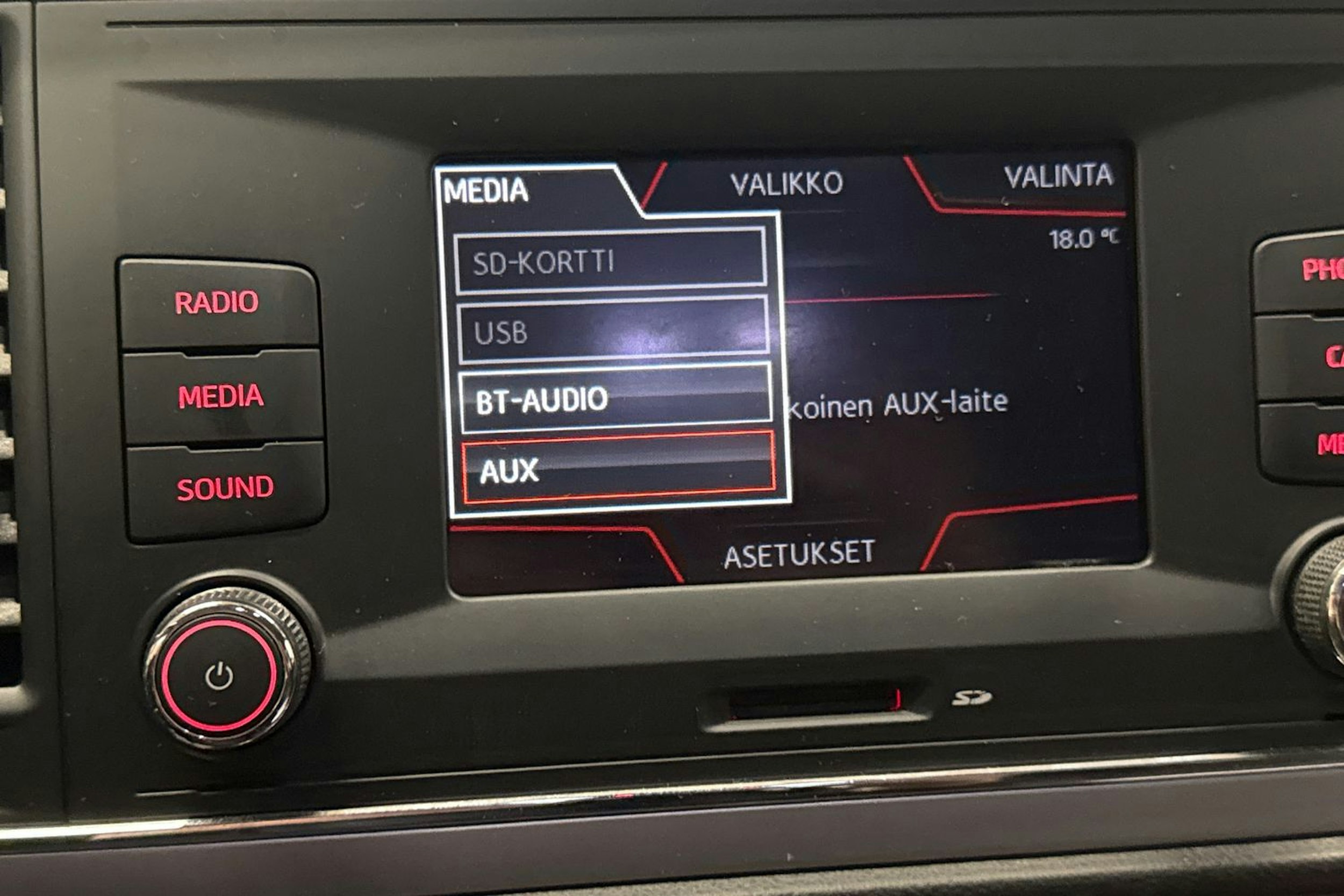 harmaa SEAT Leon ST 2018 kuva 24.