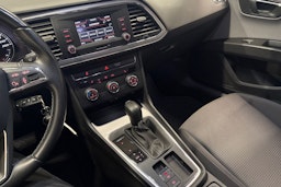 harmaa SEAT Leon ST 2018 kuva 26.