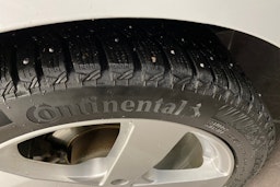 Valkoinen SEAT LEON ST 2017 kuva 10.