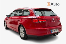 punainen SEAT Leon ST 2017 kuva 2.