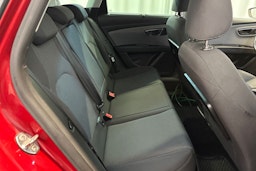 vihreä SEAT Leon ST 2017 kuva 11.