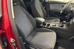 vihreä SEAT Leon ST 2017 kuva 12.