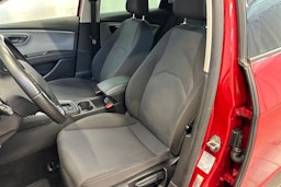 vihreä SEAT Leon ST 2017 kuva 14.