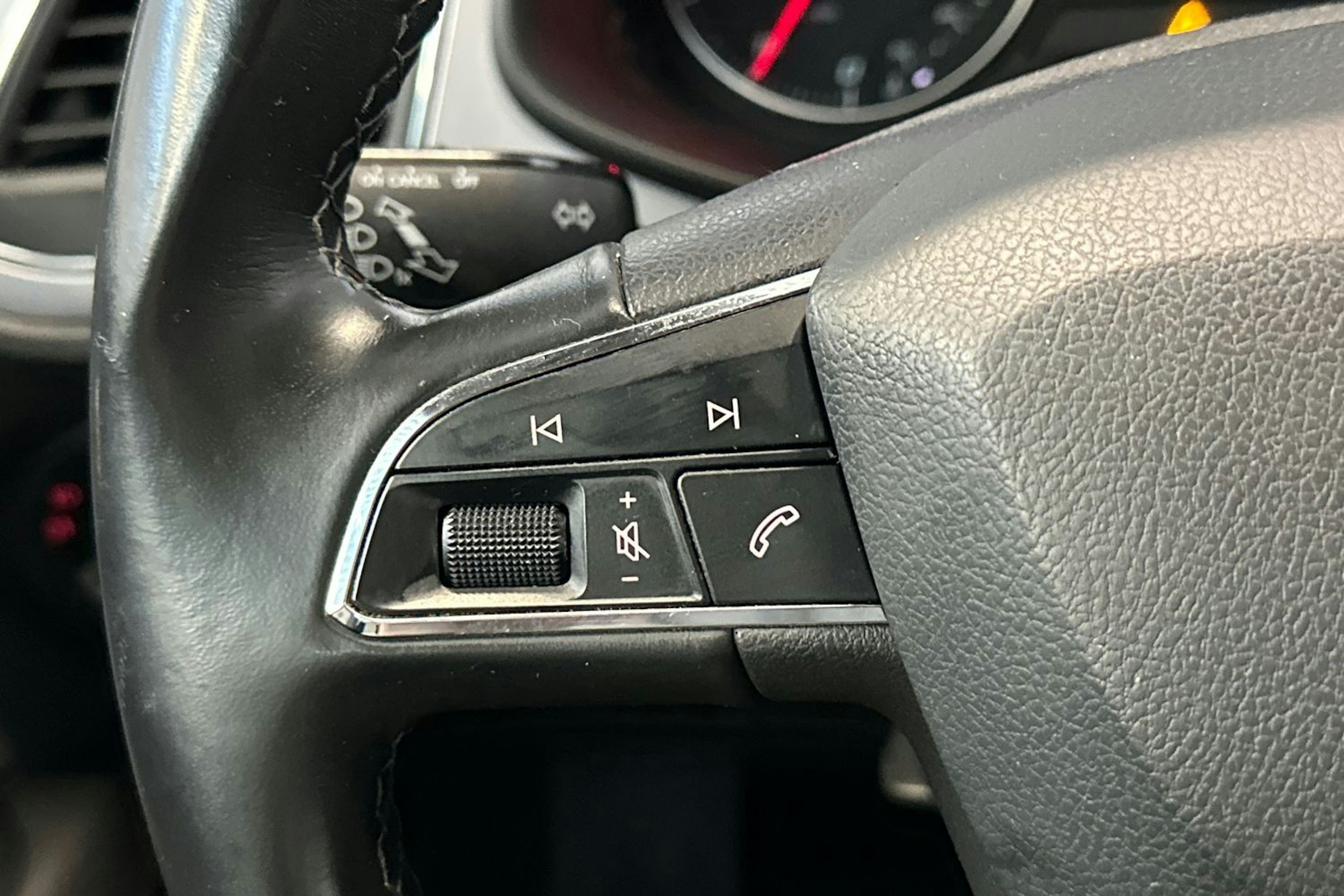 vihreä SEAT Leon ST 2017 kuva 17.