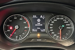 vihreä SEAT Leon ST 2017 kuva 20.