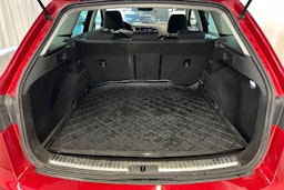 vihreä SEAT Leon ST 2017 kuva 29.