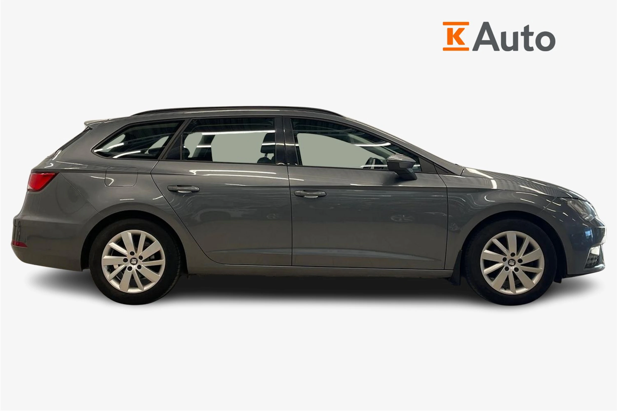 Harmaa SEAT LEON ST 2017 kuva 7.