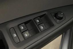 Harmaa SEAT LEON ST 2017 kuva 15.