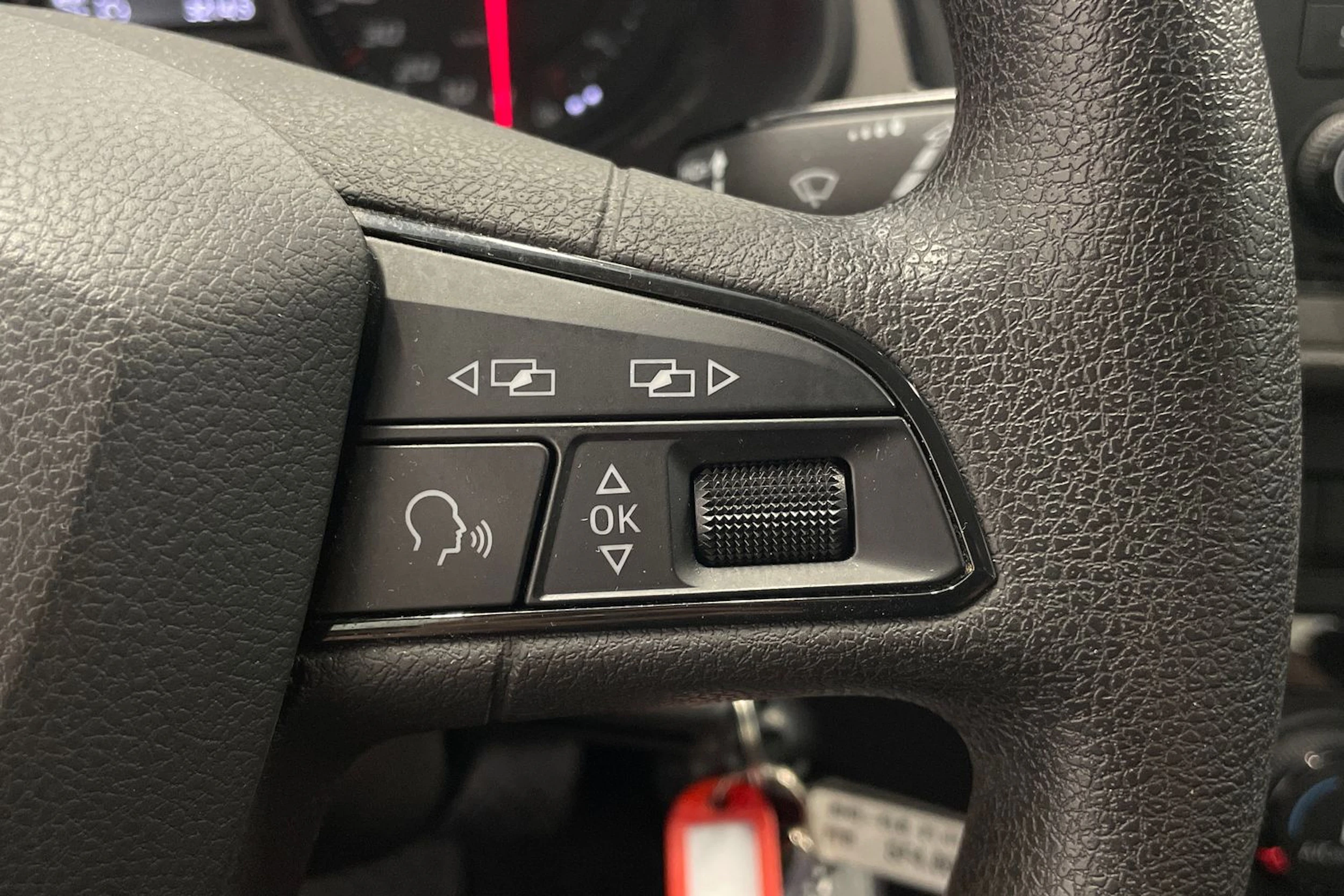 Harmaa SEAT LEON ST 2017 kuva 18.