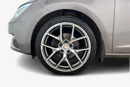 harmaa SEAT Leon ST 2017 kuva 9.