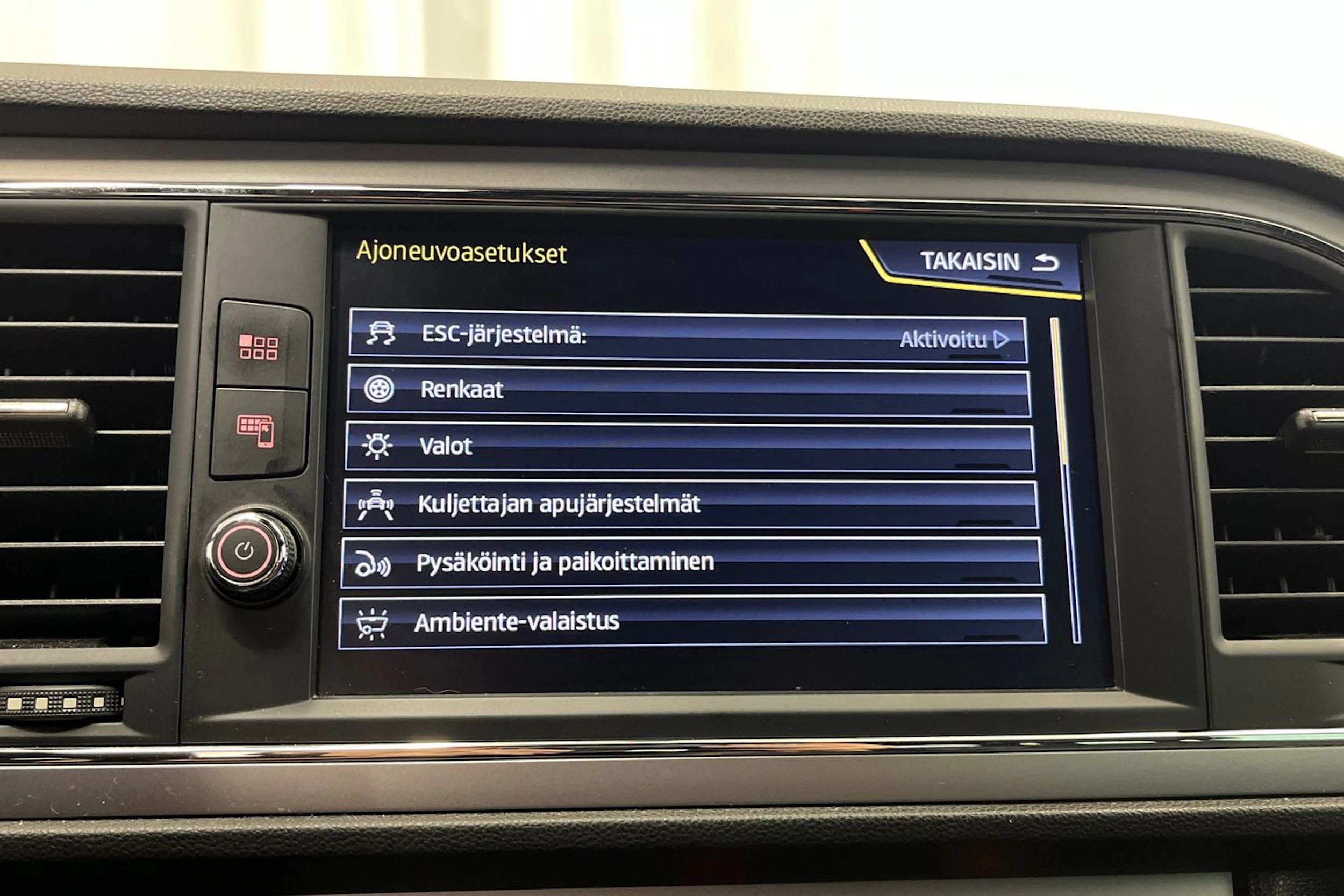 harmaa SEAT Leon ST 2017 kuva 19.