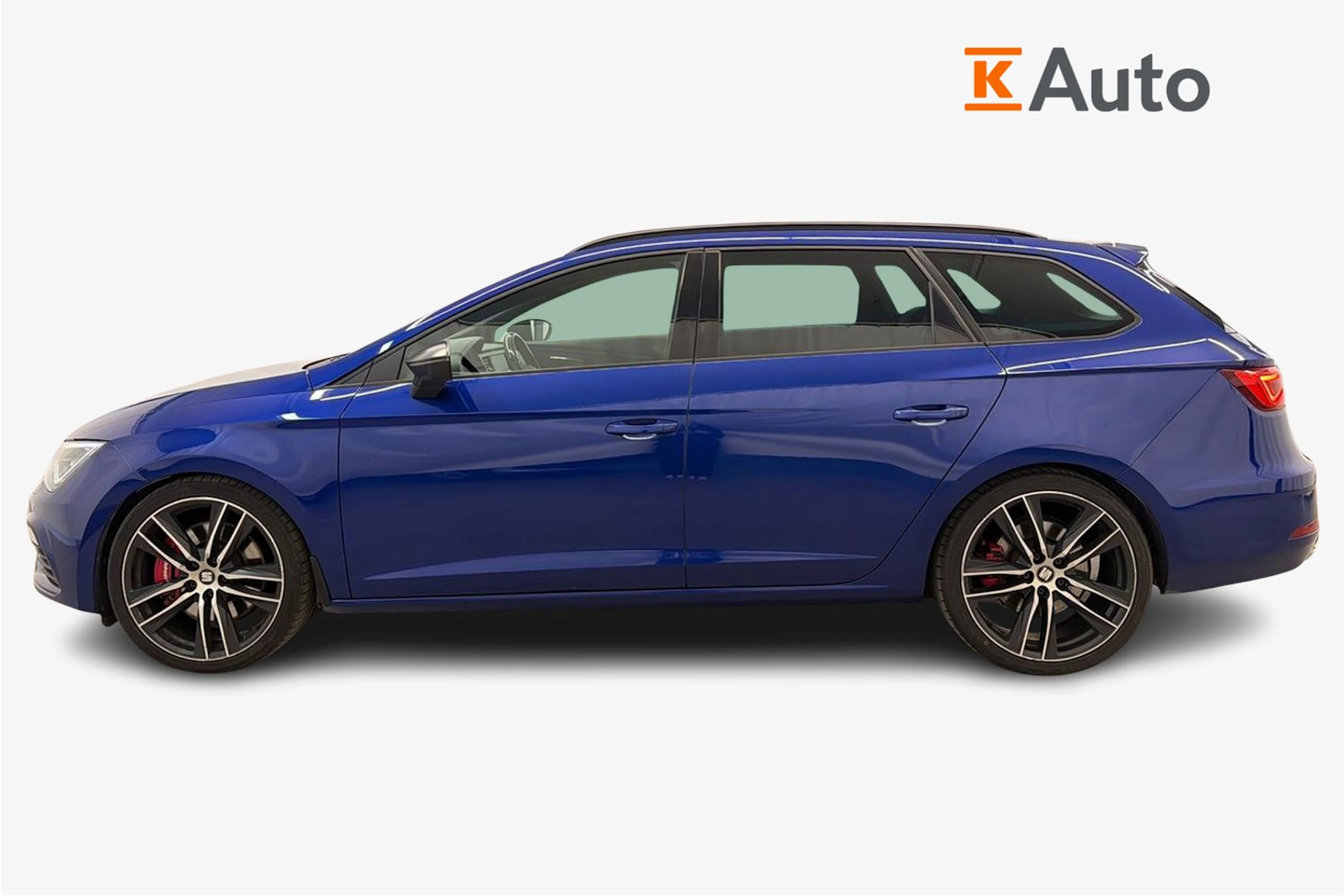 sininen SEAT Leon ST 2018 kuva 5.