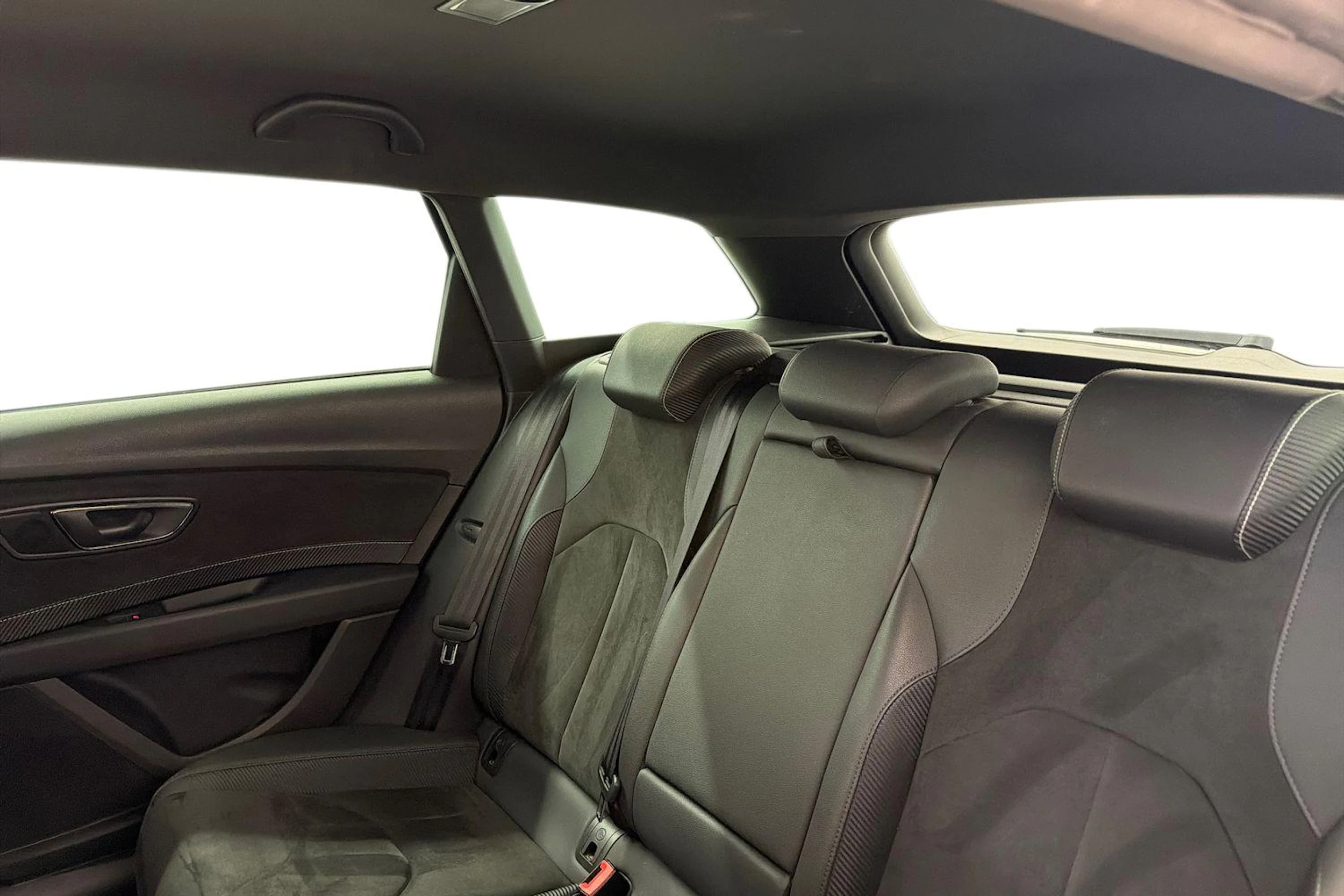 sininen SEAT Leon ST 2018 kuva 8.
