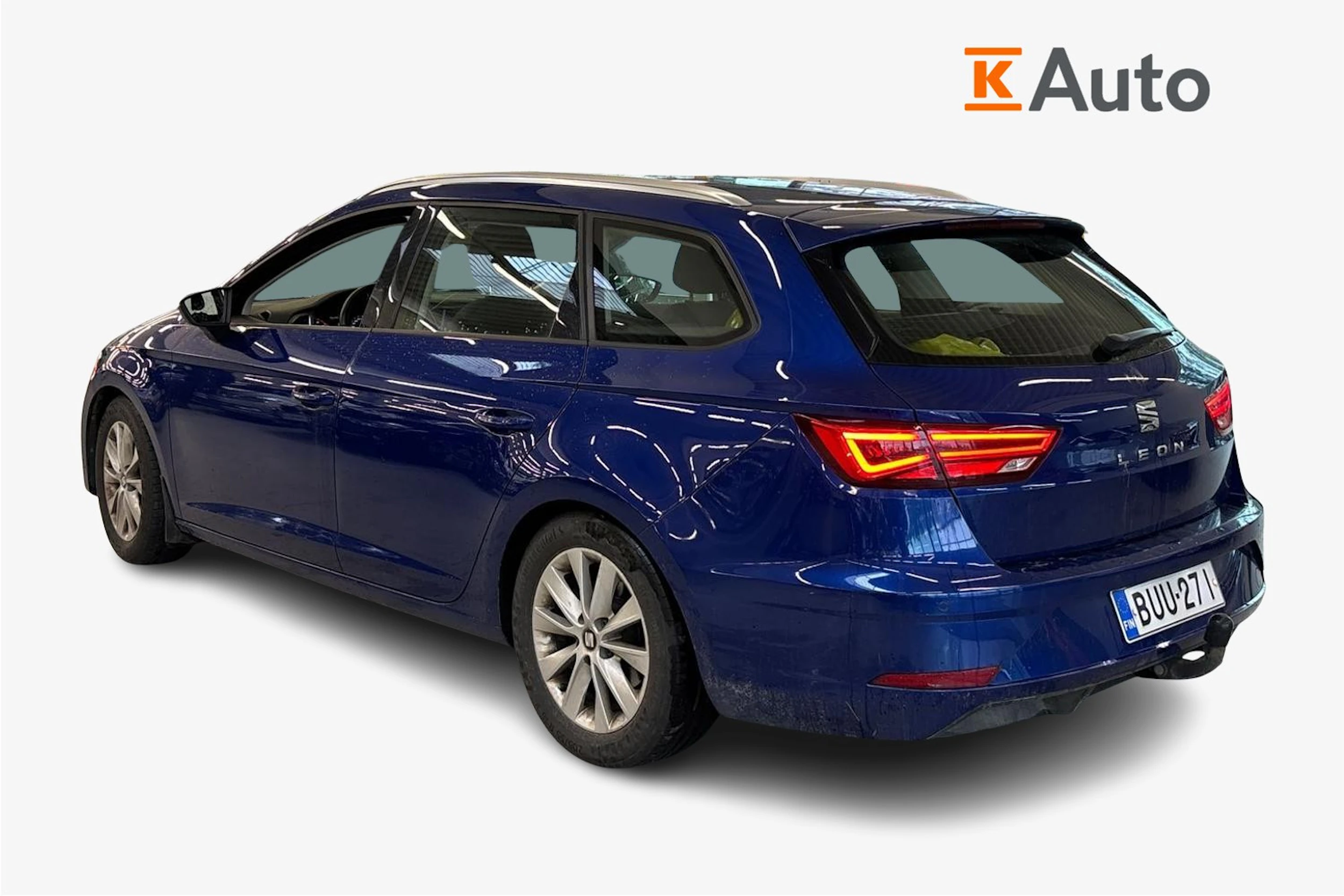 Sininen SEAT LEON ST 2018 kuva 2.