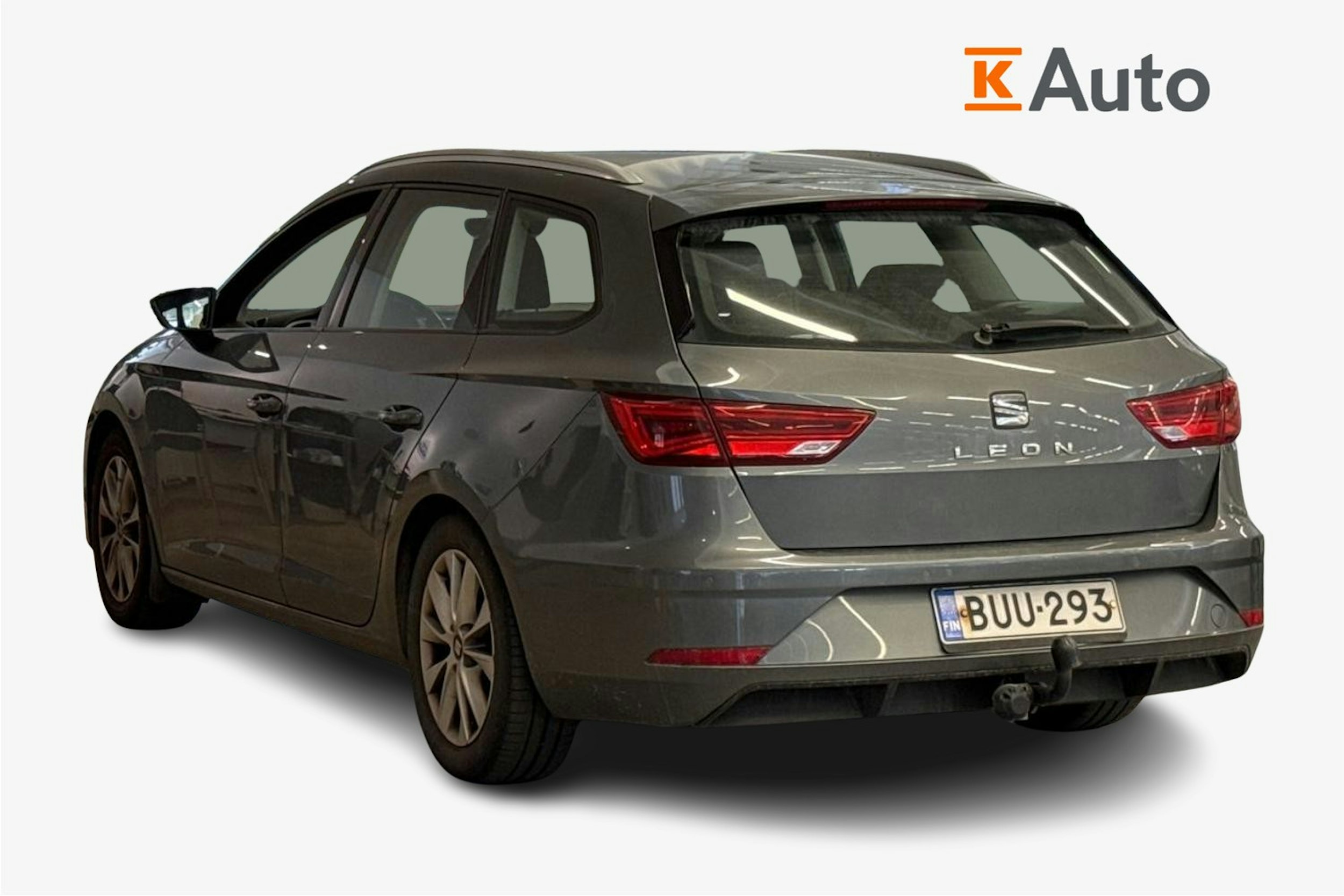 harmaa SEAT Leon ST 2018 kuva 2.