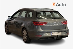 harmaa SEAT Leon ST 2018 kuva 2.