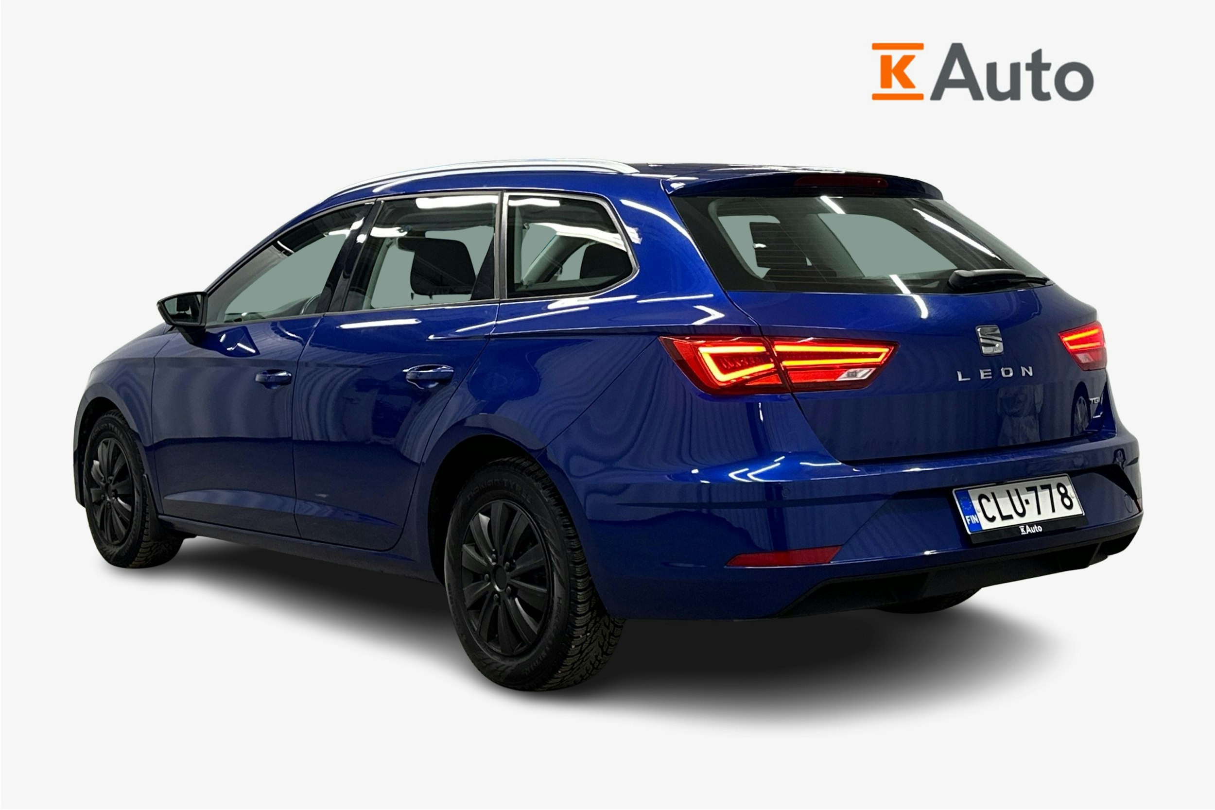 sininen SEAT Leon ST 2018 kuva 2.