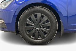 sininen SEAT Leon ST 2018 kuva 11.