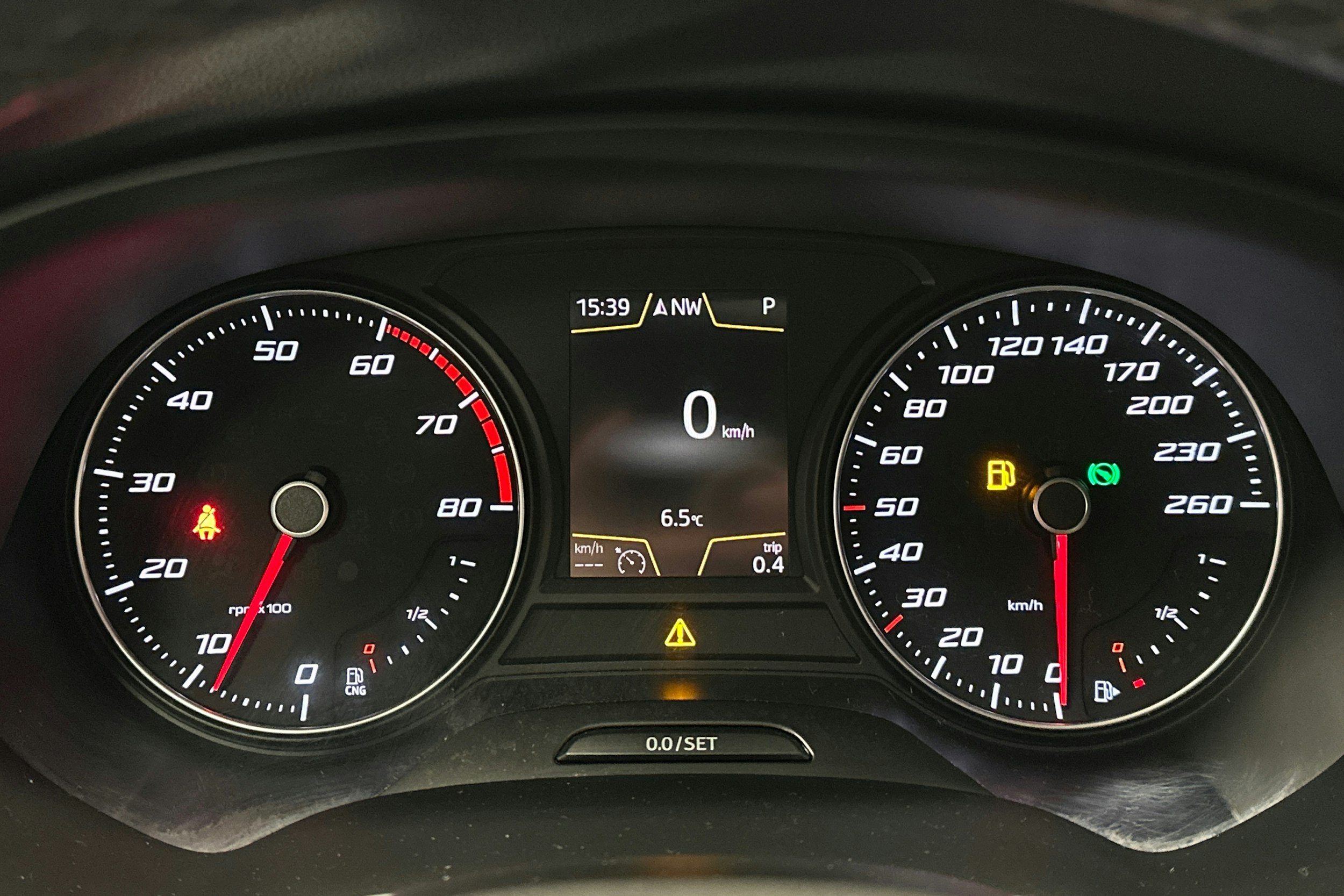 sininen SEAT Leon ST 2018 kuva 20.