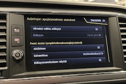 sininen SEAT Leon ST 2018 kuva 24.