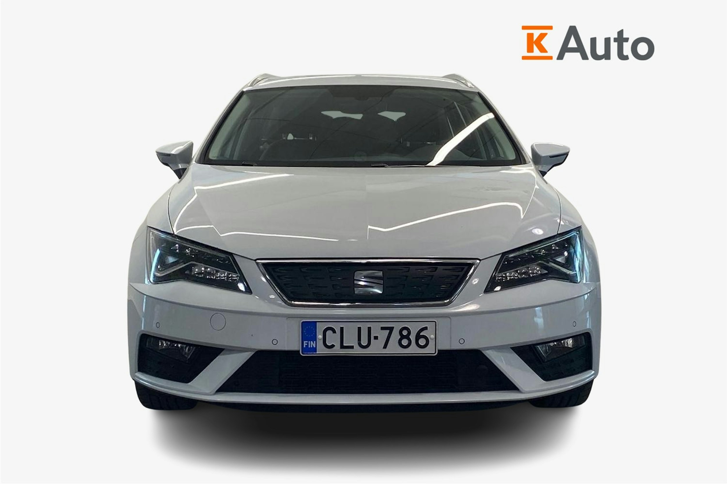 Valkoinen SEAT LEON ST 2018 kuva 5.