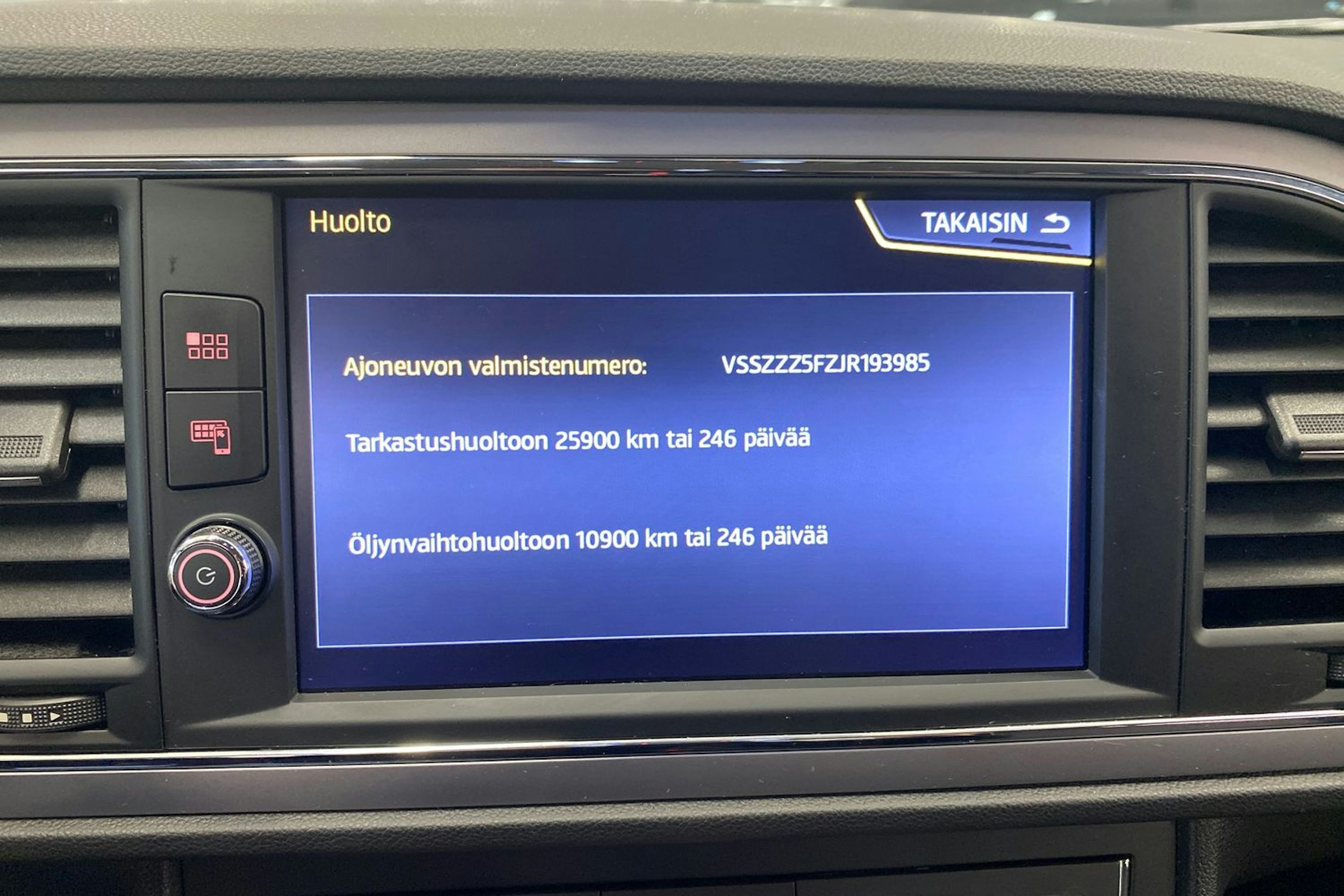 Valkoinen SEAT LEON ST 2018 kuva 22.
