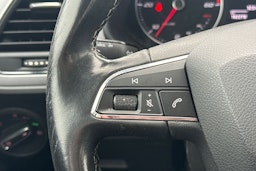 musta SEAT Leon ST 2018 kuva 12.