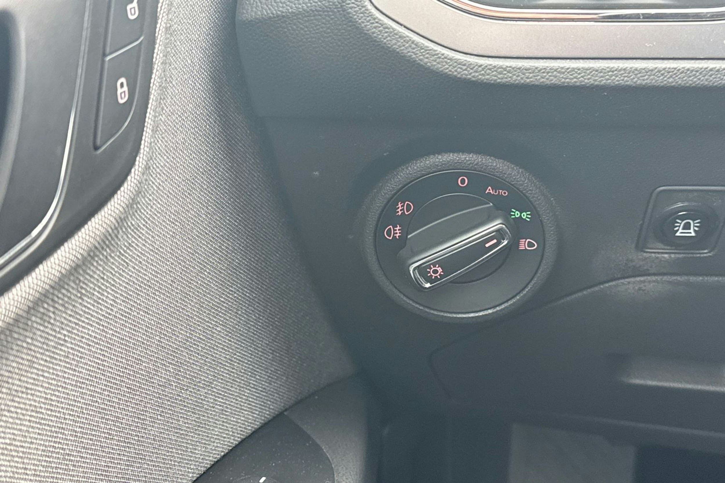 musta SEAT Leon ST 2018 kuva 17.