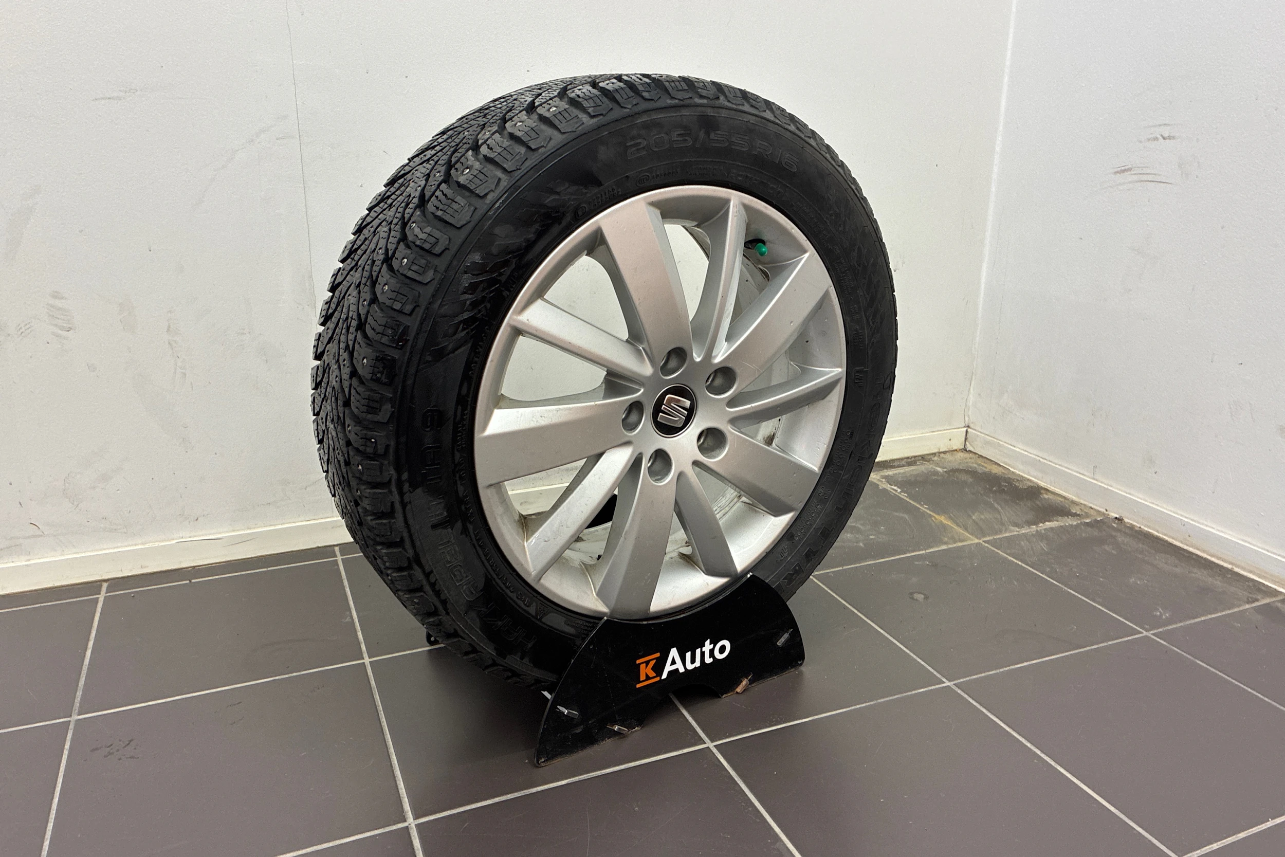 vihreä SEAT Leon ST 2018 kuva 13.