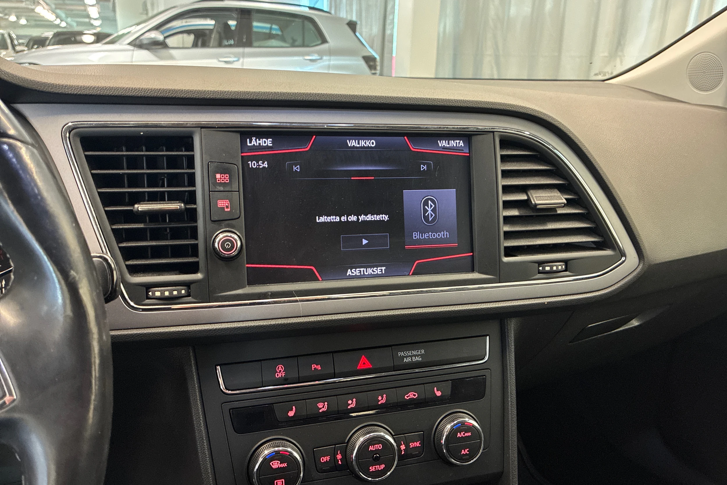 vihreä SEAT Leon ST 2018 kuva 19.