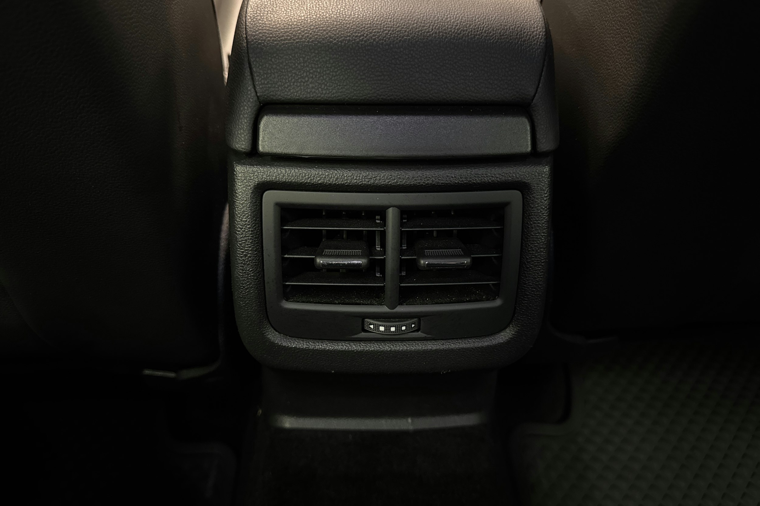 met. vihreä SEAT Leon ST 2018 kuva 18.