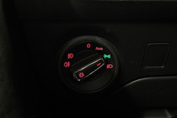 met. vihreä SEAT Leon ST 2018 kuva 24.