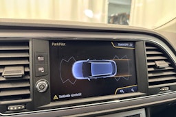 sininen SEAT Leon ST 2018 kuva 14.