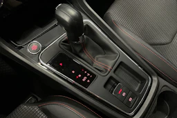 valkoinen SEAT Leon ST 2018 kuva 29.