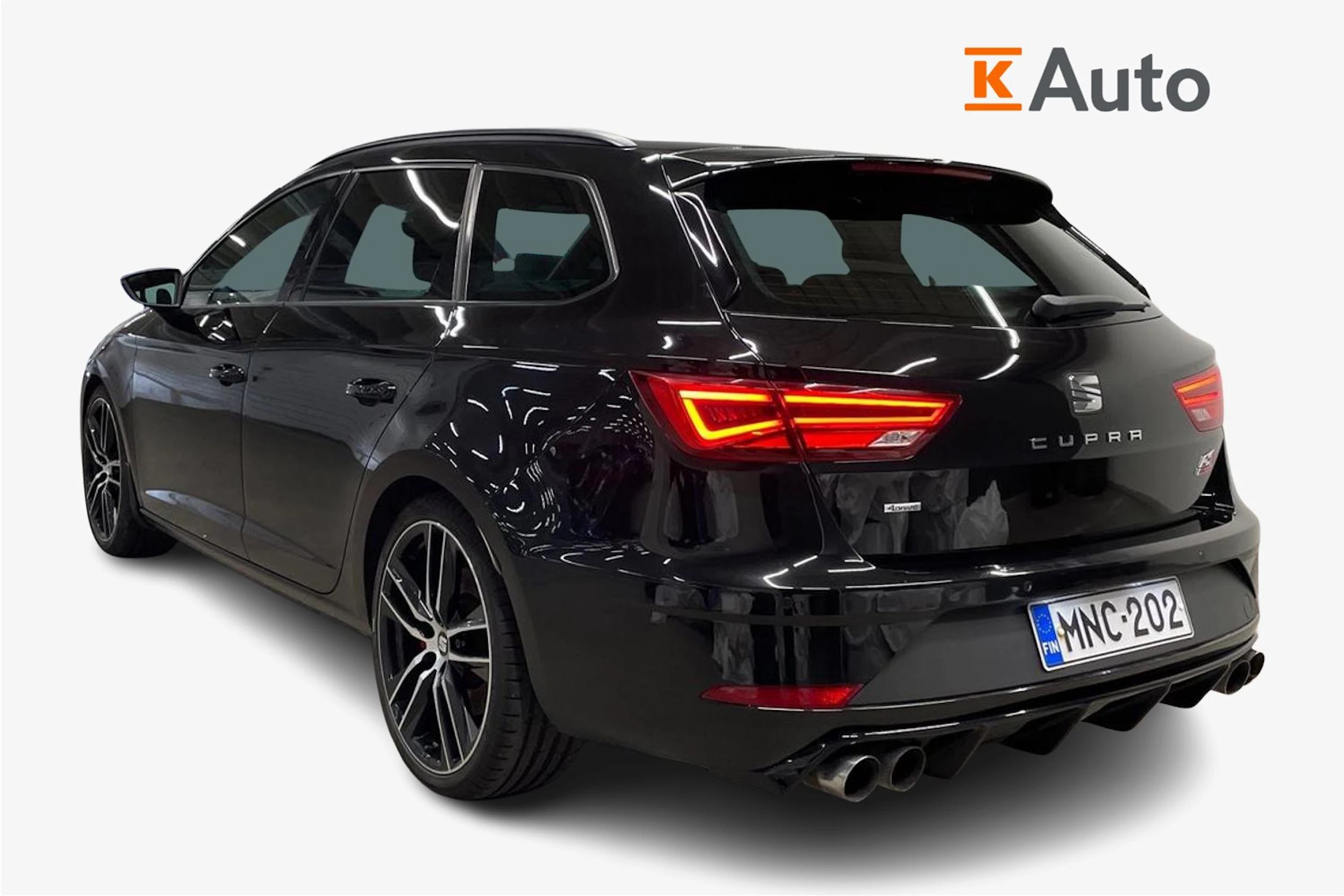 musta SEAT Leon ST 2018 kuva 2.