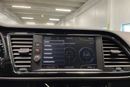 musta SEAT Leon ST 2018 kuva 15.