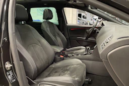 musta SEAT Leon ST 2018 kuva 26.