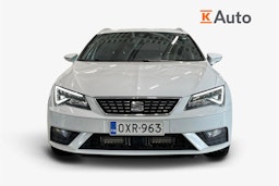 valkoinen SEAT Leon ST 2018 kuva 5.
