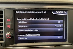 valkoinen SEAT Leon ST 2018 kuva 31.