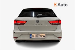 valkoinen SEAT Leon ST 2018 kuva 3.